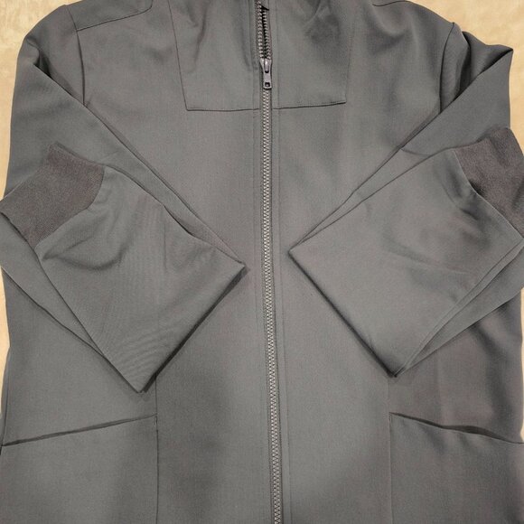 Mandala Scrub Jackets - *****3 available ***** - Picture 6 of 7